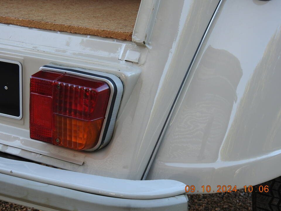 Image 44/71 of Citroën 2 CV 4 (1971)