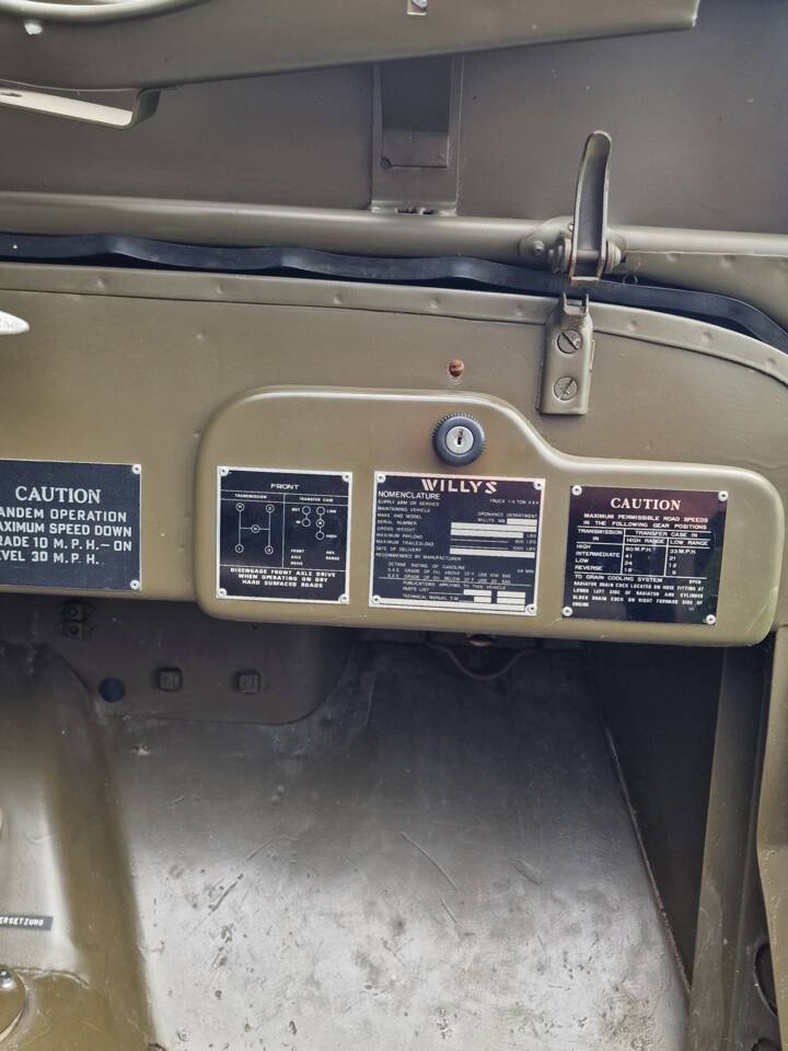 Bild 55/109 von Hotchkiss M 201 (1962)