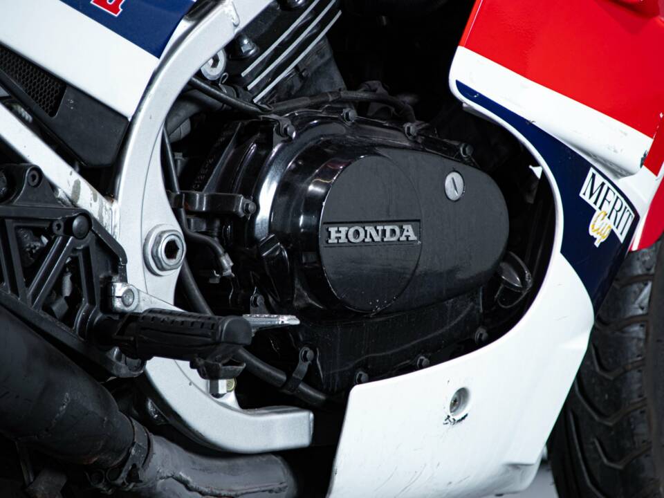 Image 9/50 of Honda DUMMY (1986)