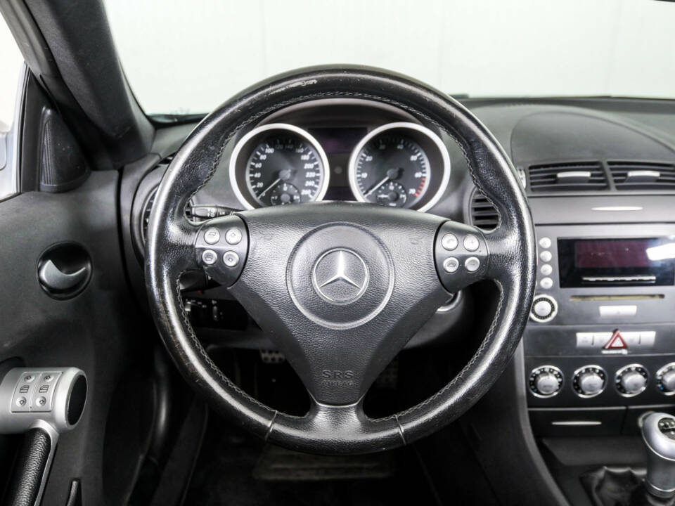 Bild 8/50 von Mercedes-Benz SLK 200 Kompressor (2004)