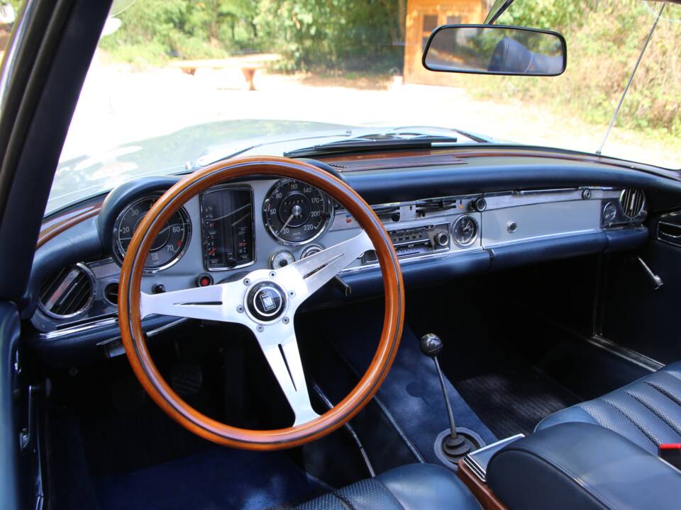 Image 20/37 of Mercedes-Benz 280 SL (1969)