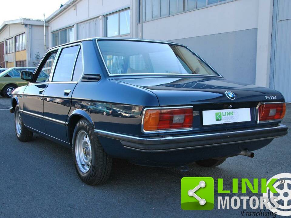 Bild 6/10 von BMW 518 (1980)