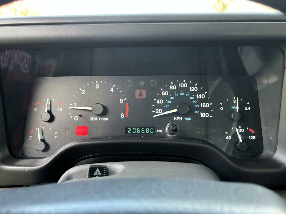Image 11/38 of Jeep Wrangler Sport Hardtop 2.5 (1997)