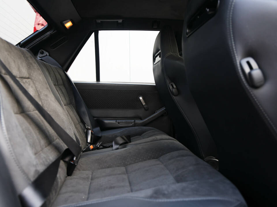 Afbeelding 43/58 van Lancia Delta HF Integrale Evoluzione I (1991)