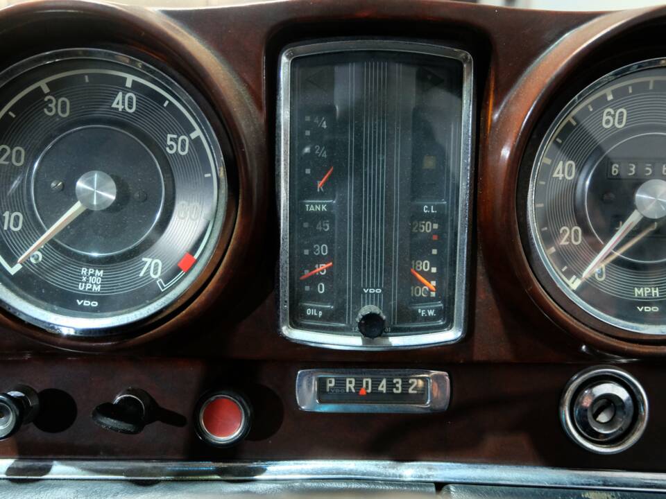 Bild 7/18 von Mercedes-Benz 220 SE b (1963)