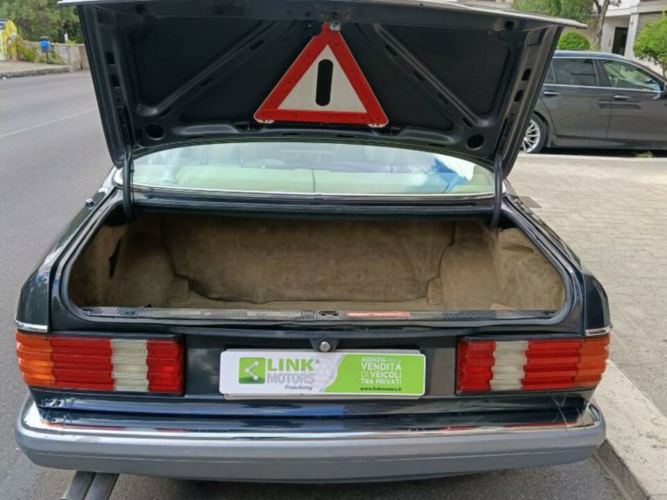 Bild 18/47 von Mercedes-Benz 560 SEC (1987)