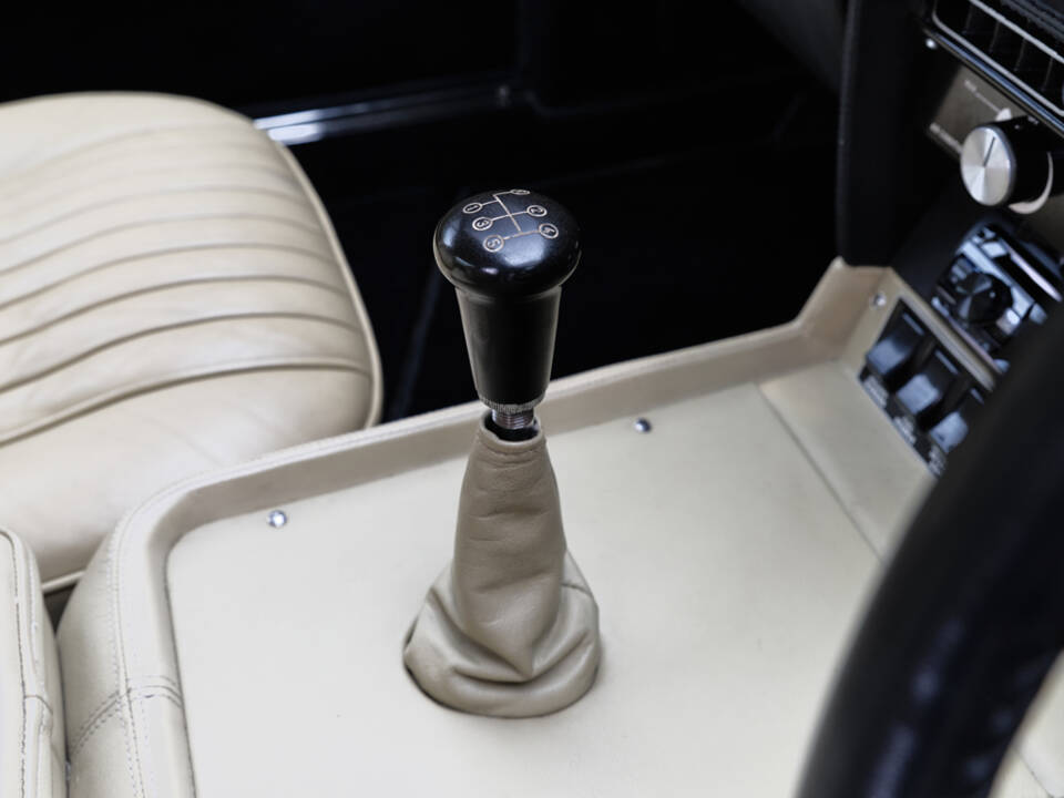 Imagen 21/50 de Aston Martin DBS (1970)