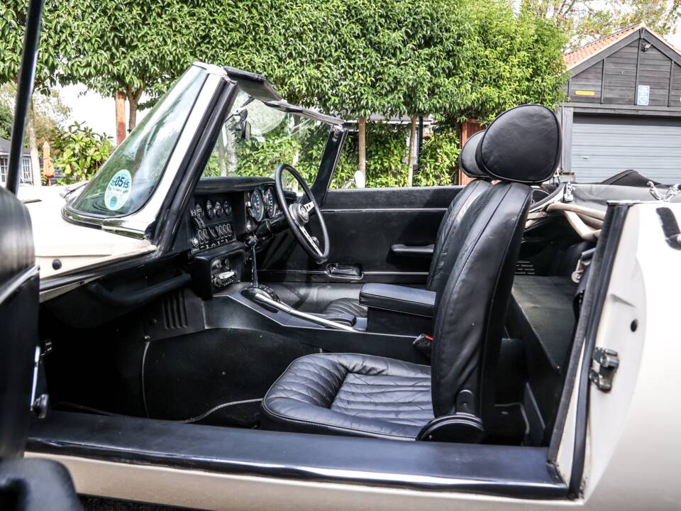 Bild 36/41 von Jaguar E-Type V12 (1972)