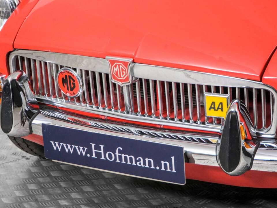 Bild 23/50 von MG MGB (1971)