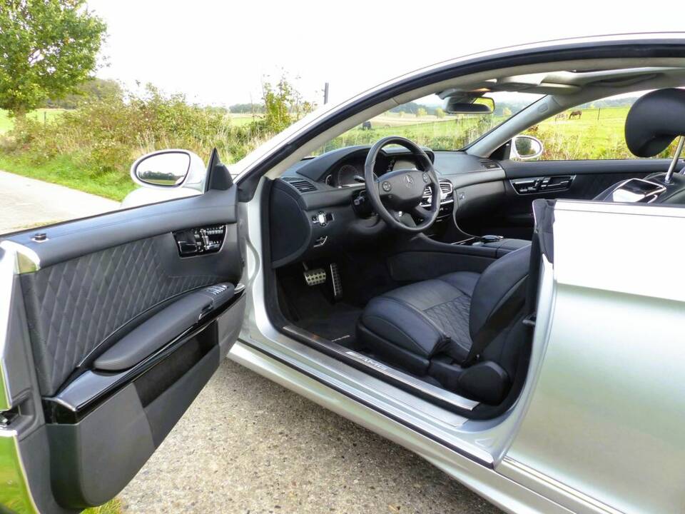 Mercedes-Benz CL 65 AMG Coupé (C 216) silber 2008