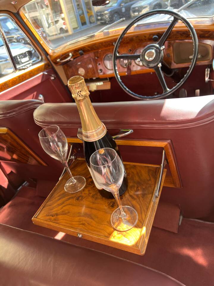 Bild 9/18 von Bentley Mark VI (1950)