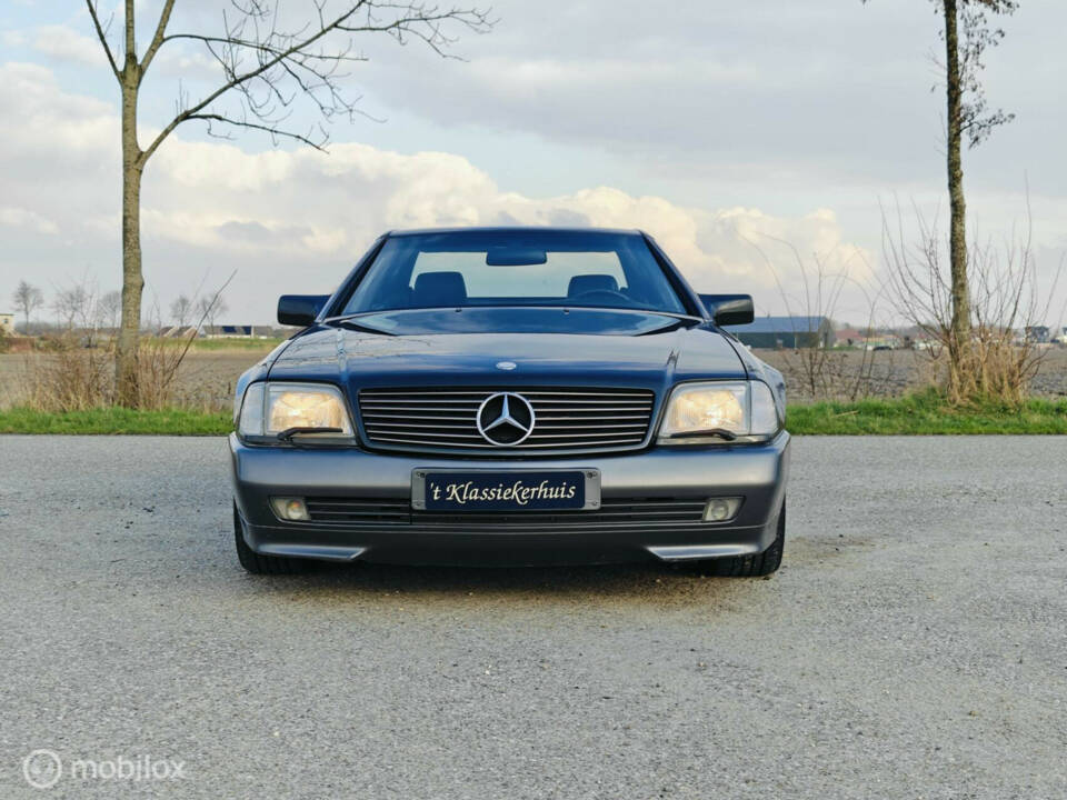 Image 6/50 of Mercedes-Benz 300 SL (1993)