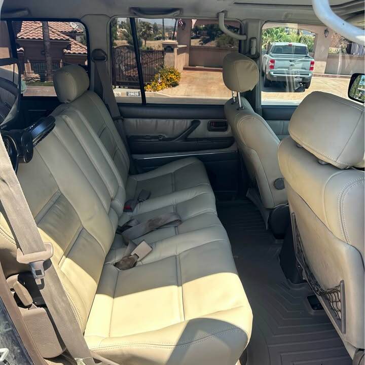 Image 27/41 of Toyota Land Cruiser J80 (1995)