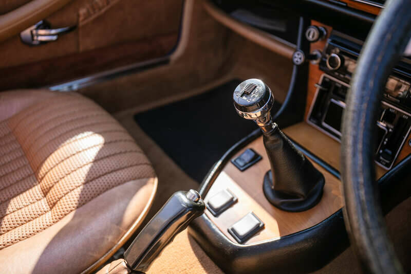 Image 28/49 de Triumph Stag (1977)