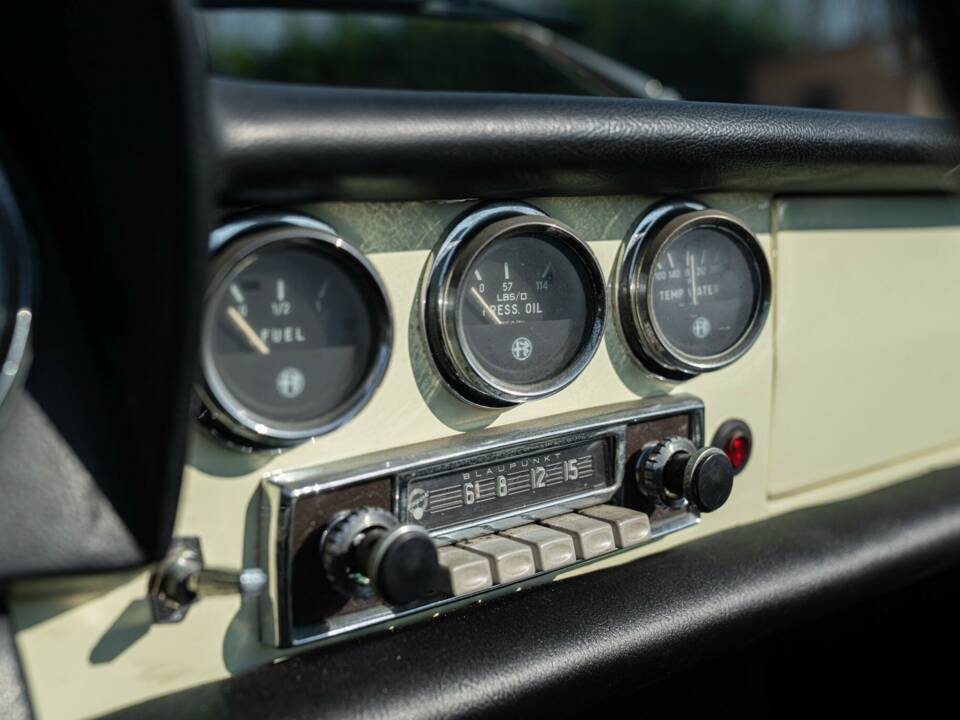 Imagen 49/50 de Alfa Romeo 1750 Spider Veloce (1969)