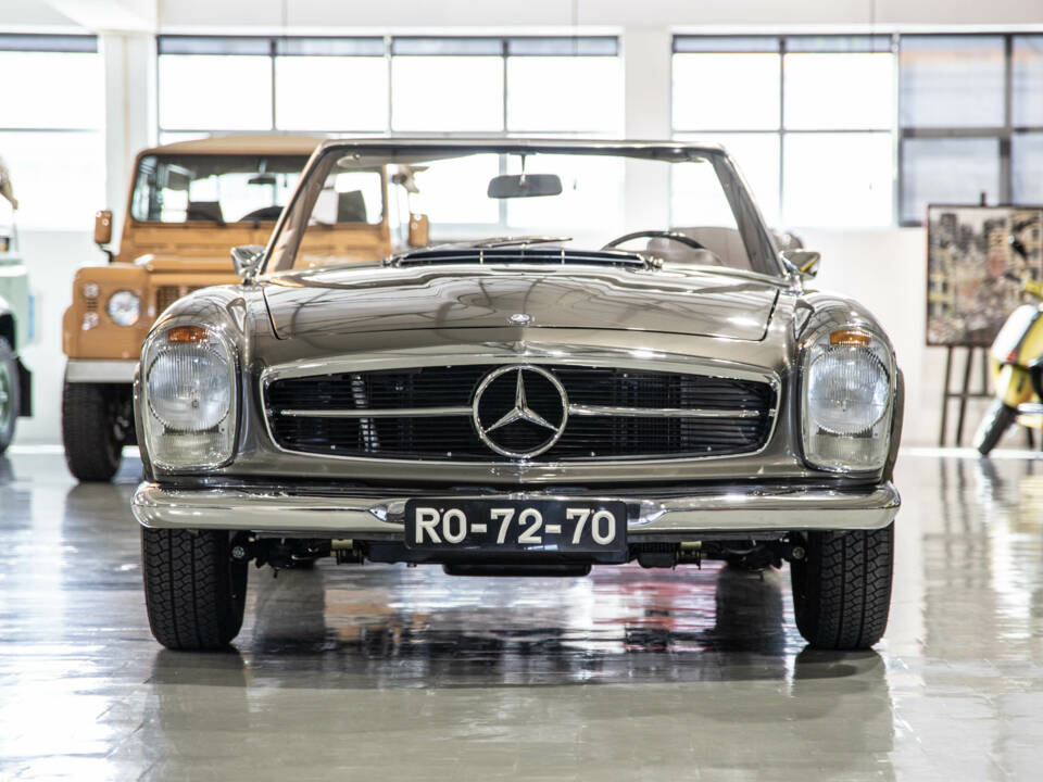 Image 1/35 of Mercedes-Benz 280 SL (1969)