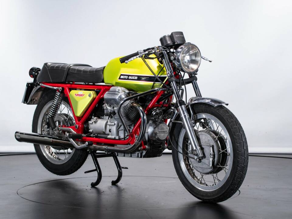 Immagine 5/50 di Moto Guzzi DUMMY (1971)