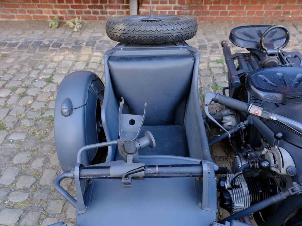 Image 33/92 of Zündapp KS 750 (1943)