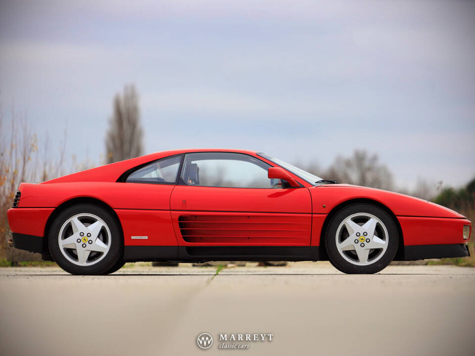 Image 2/64 de Ferrari 348 TB (1989)
