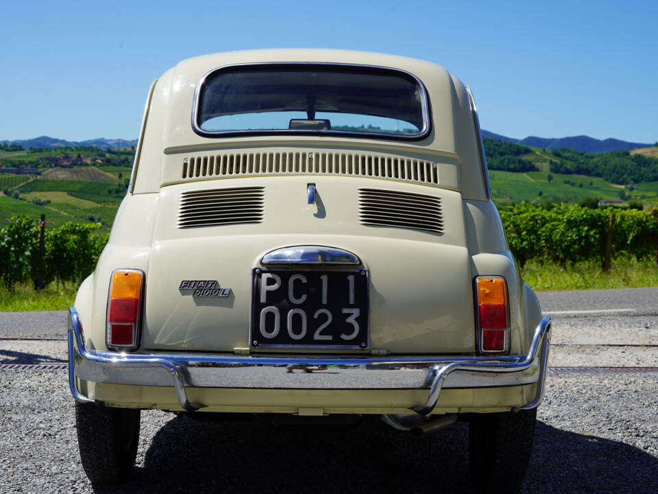 Bild 84/90 von FIAT 500 L (1969)