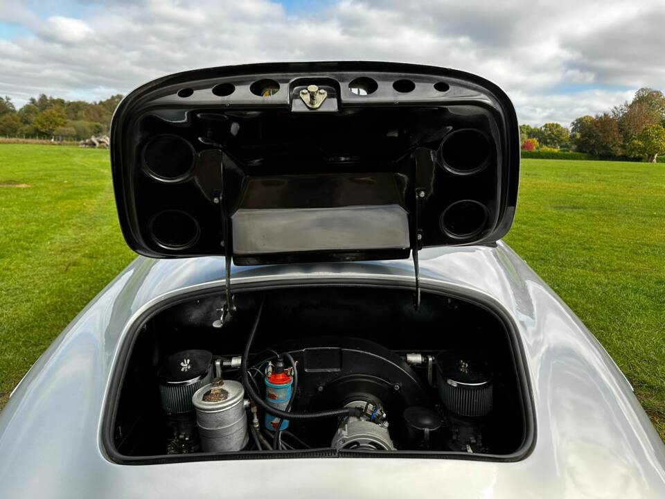 Image 25/38 de Chesil Speedster 2 (1970)