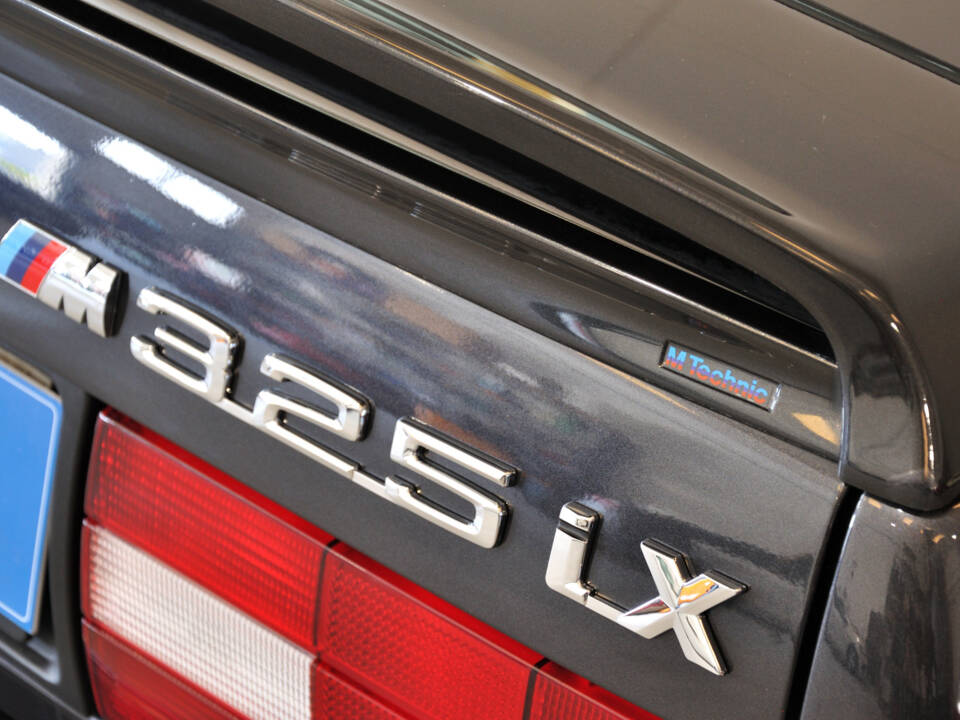 Imagen 32/40 de BMW 325ix (1989)