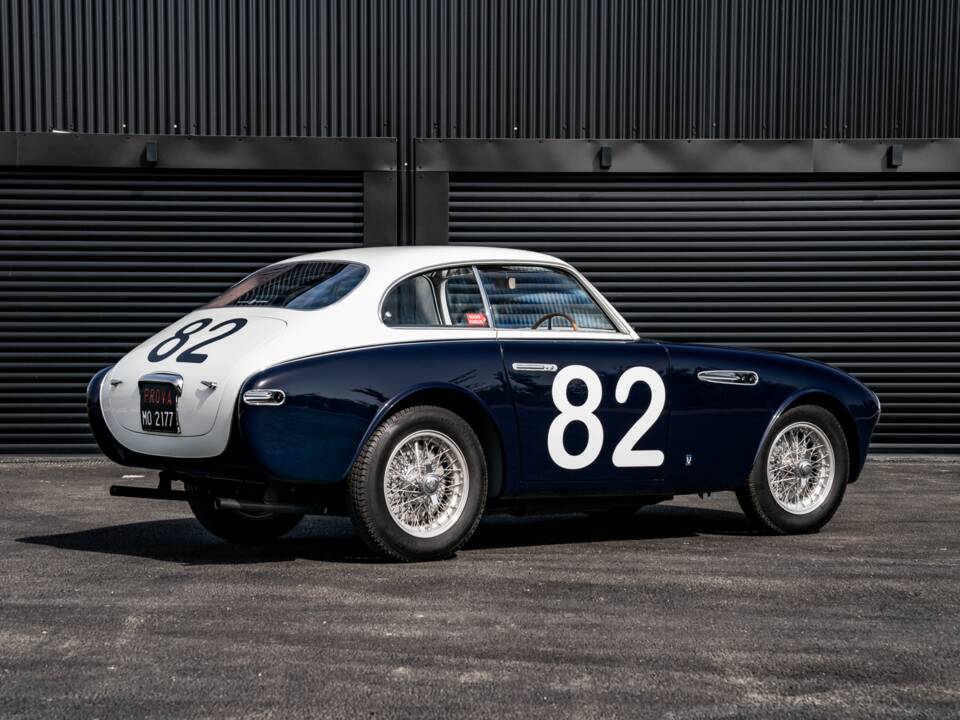 Image 32/61 of Ferrari 225 S (1952)