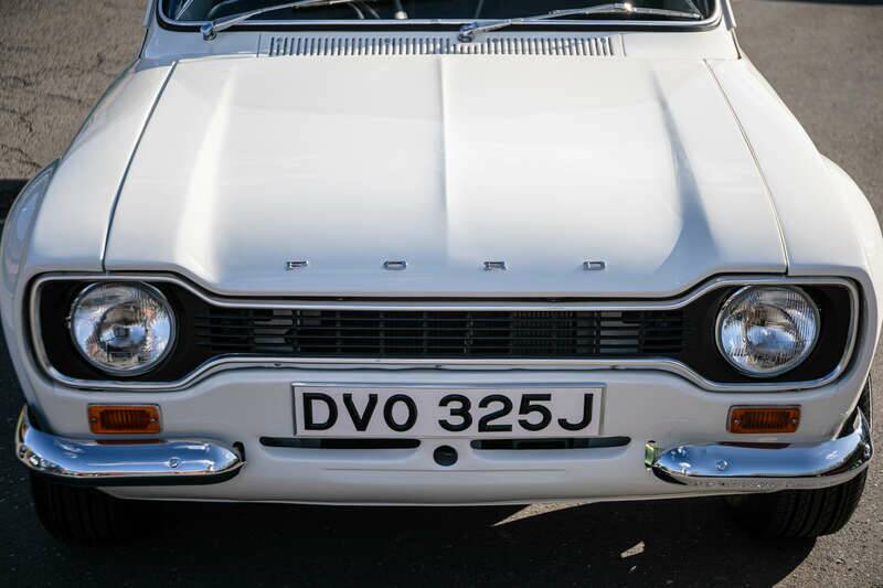 Image 15/38 of Ford Escort Twin Cam (1970)