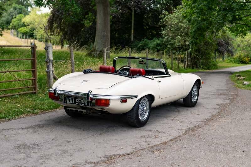 Bild 4/50 von Jaguar E-Type V12 (1971)