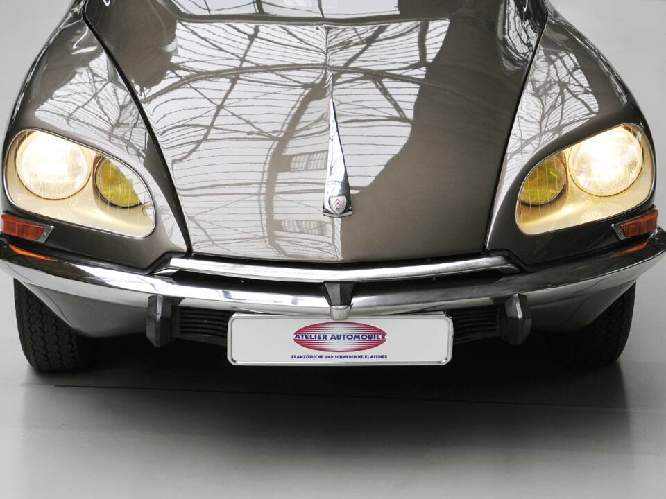 Bild 23/32 von Citroën DS 23 Pallas IE (1973)