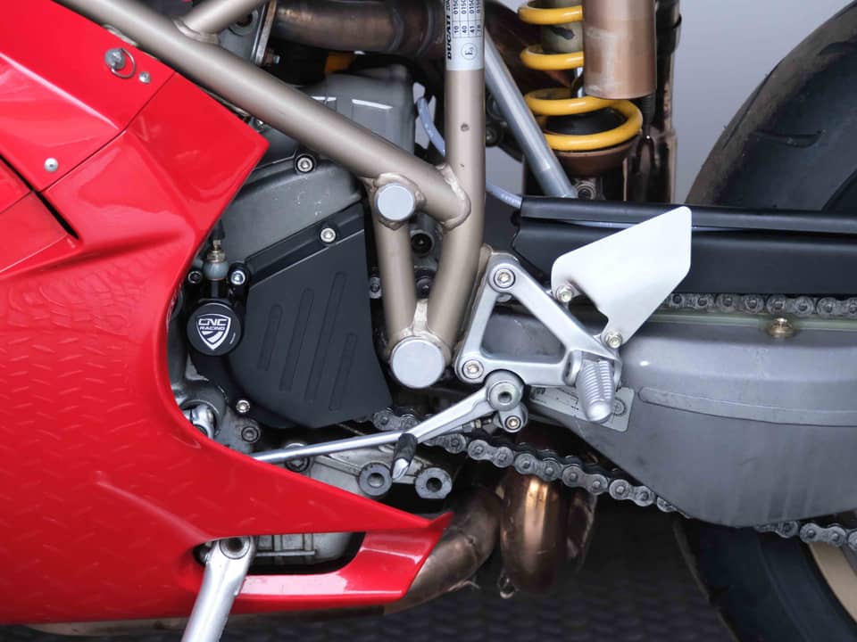 Bild 51/93 von Ducati 916 Strada (1994)
