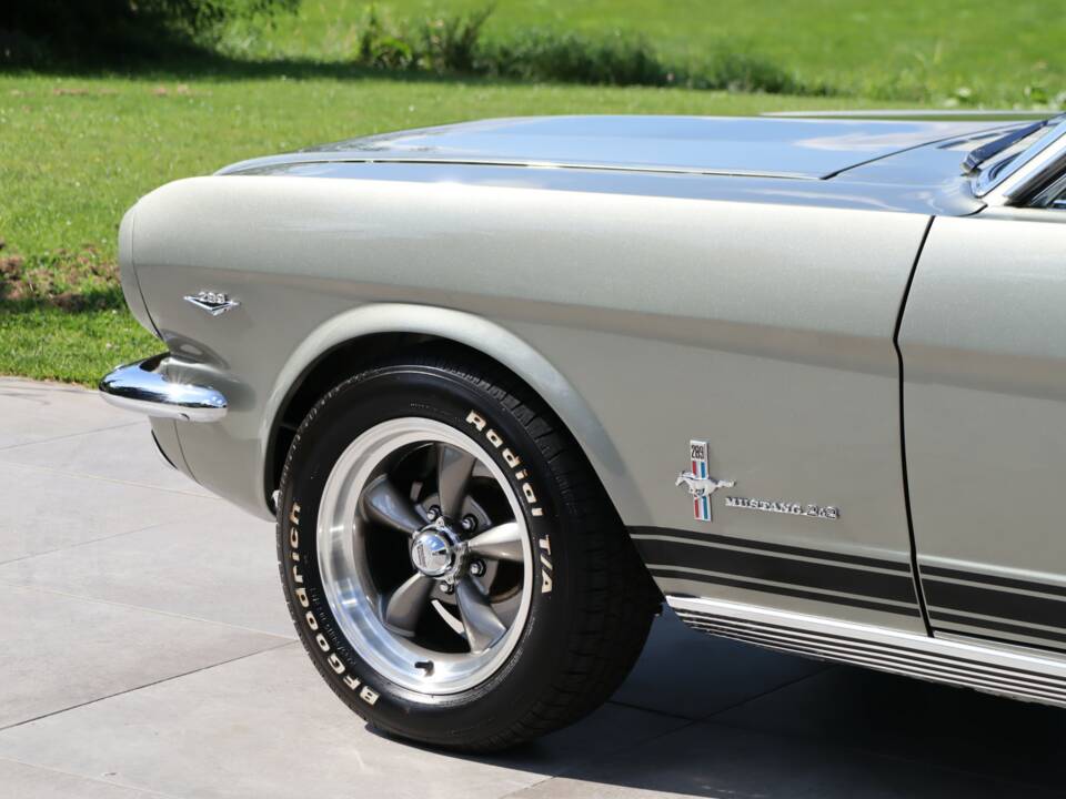 Image 32/50 de Ford Mustang 289 (1966)