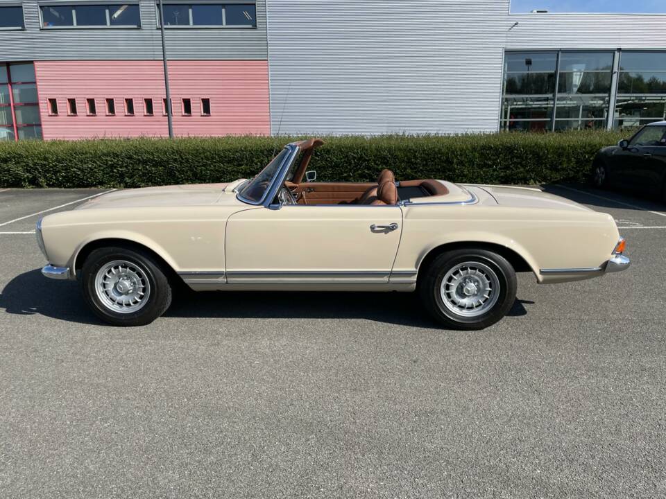 Immagine 12/50 di Mercedes-Benz 280 SL (1969)