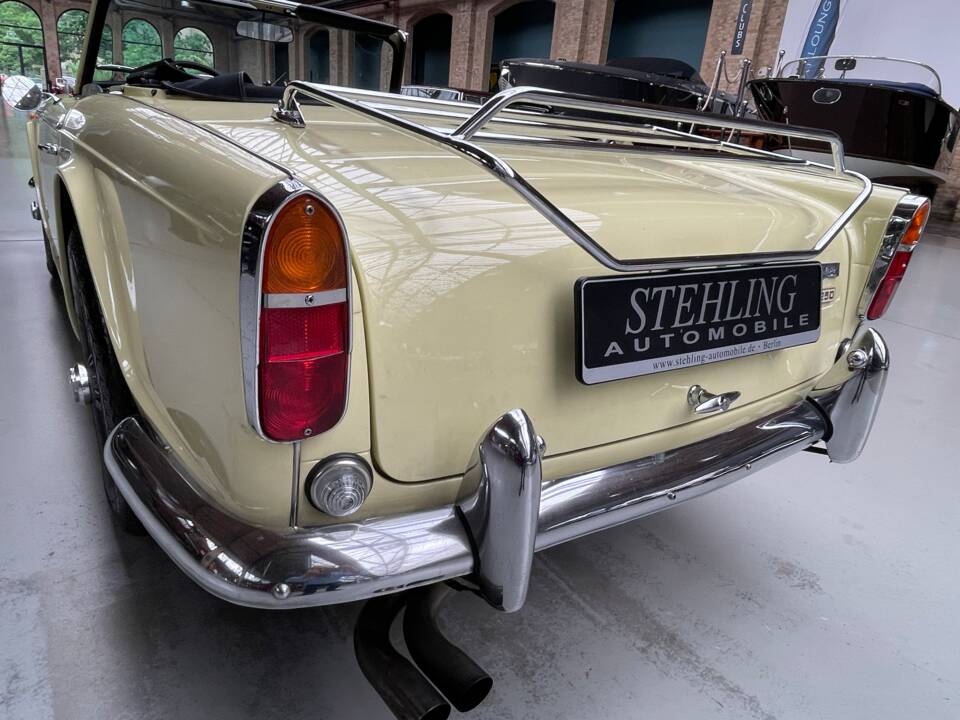 Afbeelding 8/39 van Triumph TR 250 (1967)