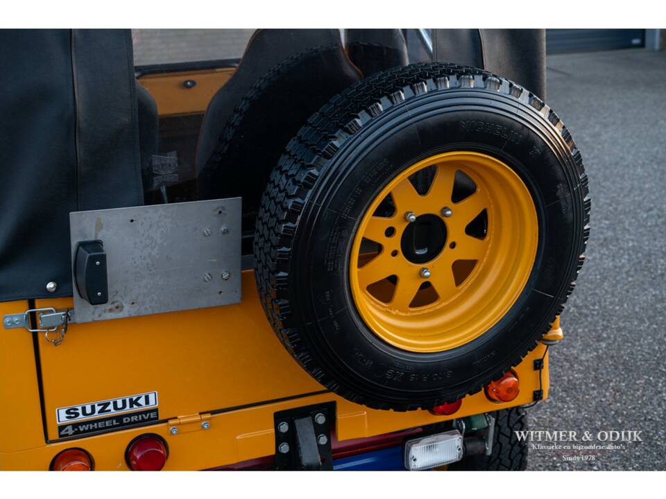 Image 23/32 de Suzuki LJ 80 (1981)