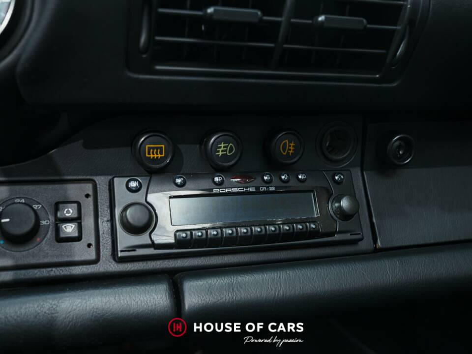 Bild 22/25 von Porsche 911 Carrera 2 (1991)