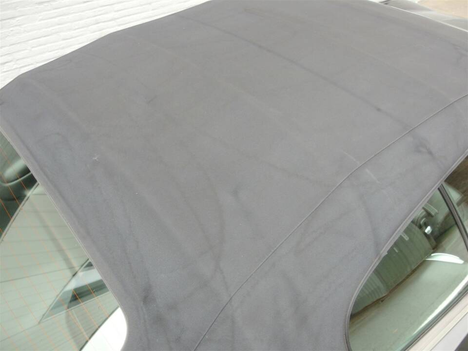 Immagine 19/93 di Maserati GranCabrio 4.7 (2010)