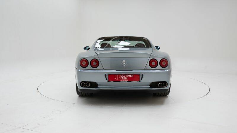 Image 7/15 of Ferrari 550 Maranello (1997)