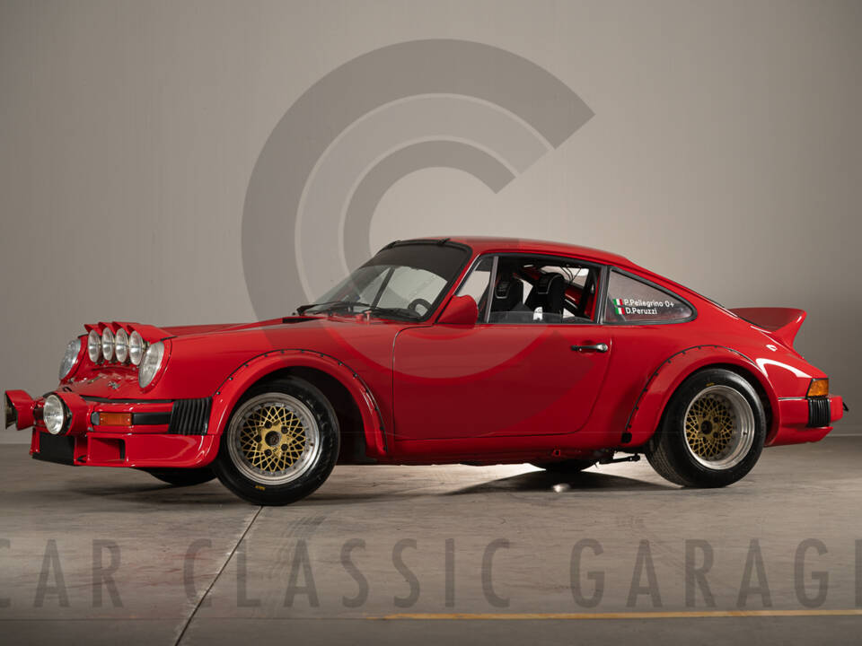 Image 2/24 of Porsche 911 SC 3.0 (1981)