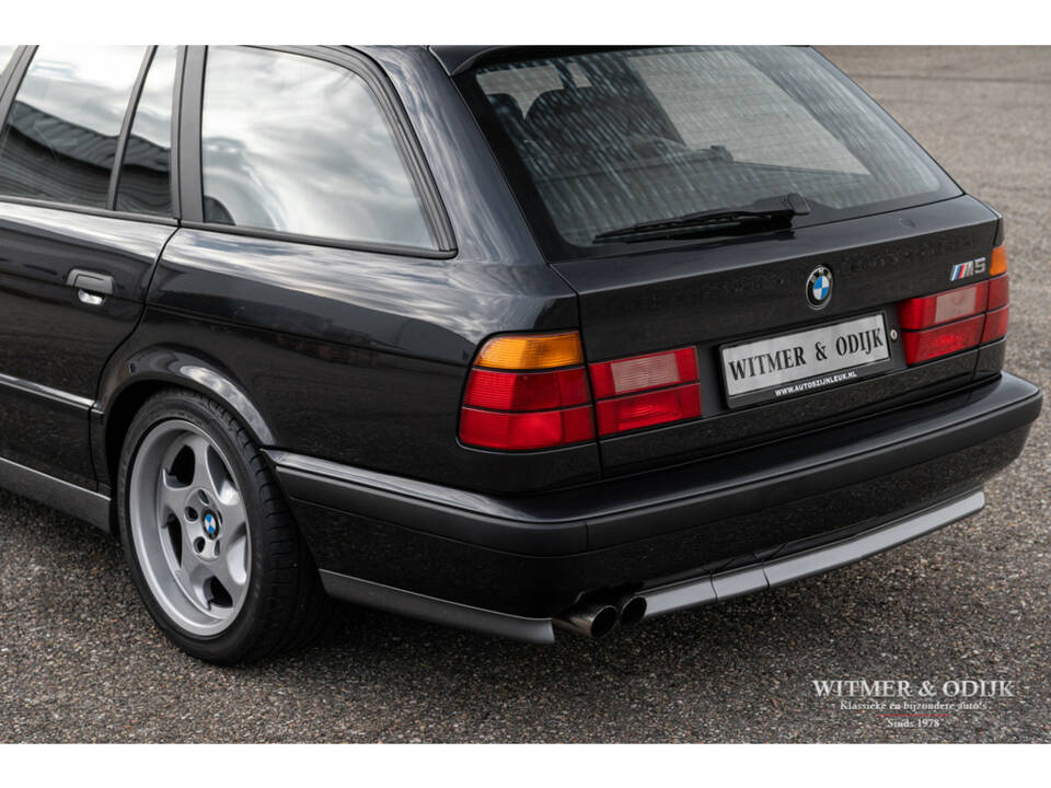 Bild 12/39 von BMW M5 Touring (1994)