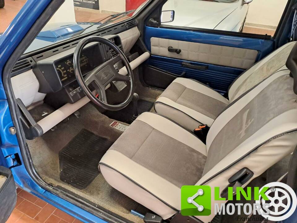 Bild 4/10 von FIAT Panda 4x4 1,0 (1989)