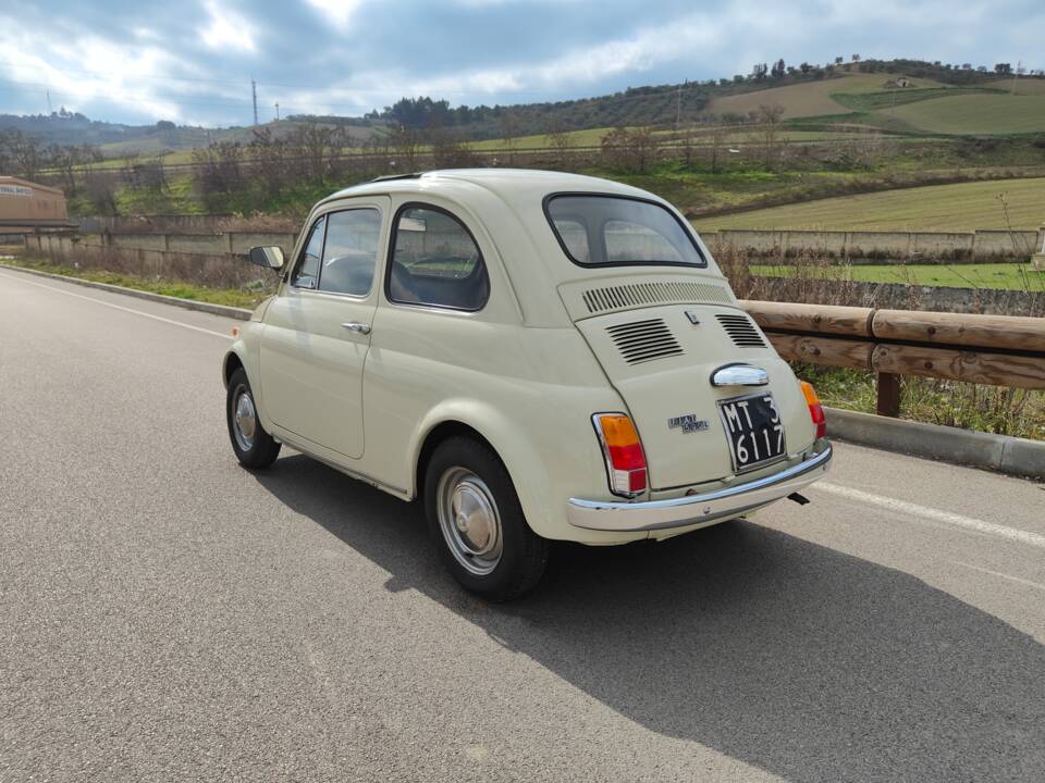 Image 5/21 of FIAT 500 L (1971)