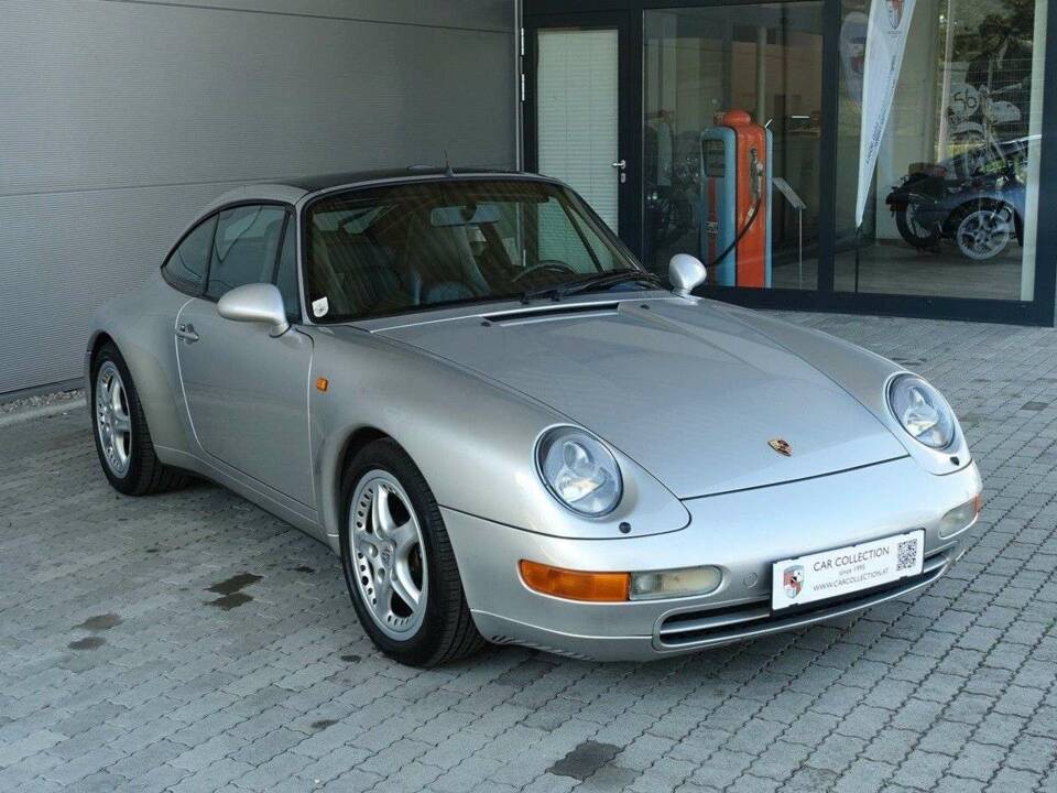 Imagen 3/20 de Porsche 911 Carrera 4 (1996)