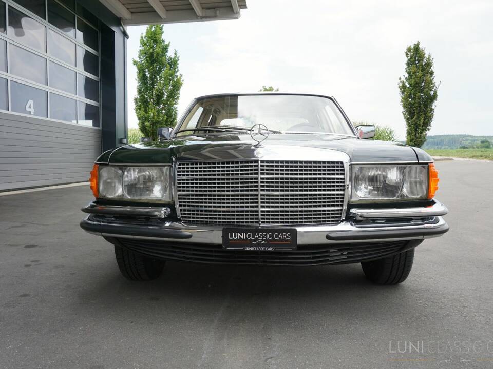 Bild 13/71 von Mercedes-Benz 280 S (1973)