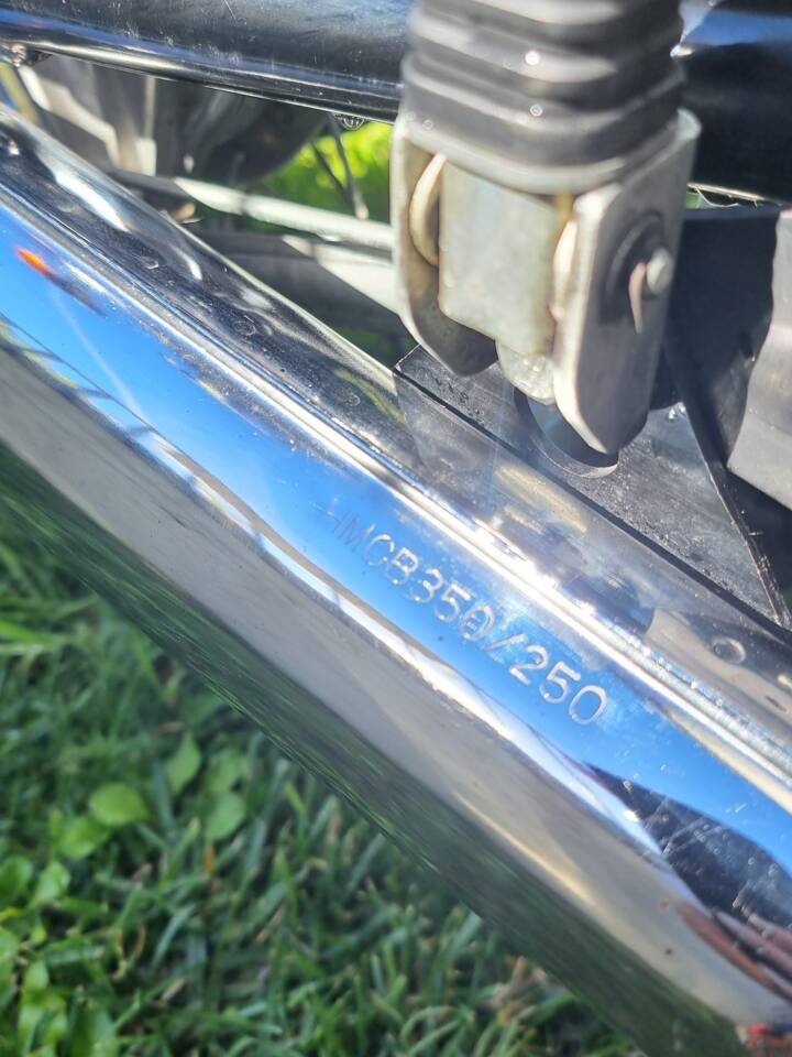Image 18/63 of Honda CB 250 K2 (1970)