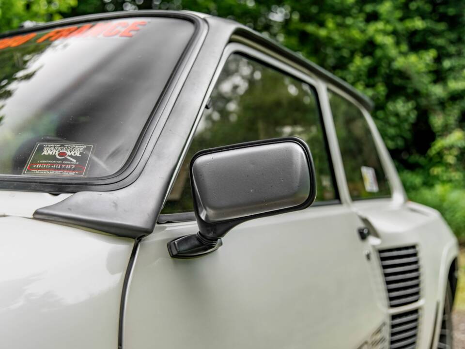 Image 36/49 of Renault R 5 Turbo 2 (1984)