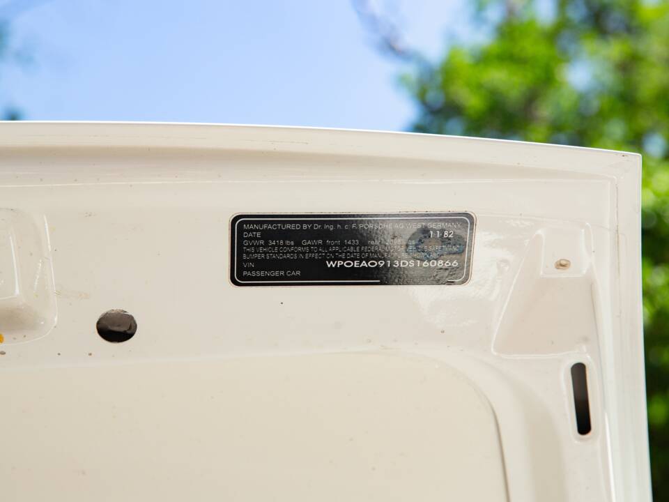 Image 27/35 of Porsche 911 SC 3.0 (1983)