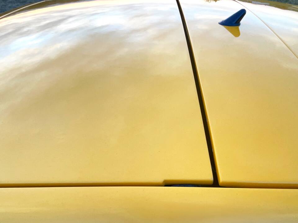 Image 13/14 of Lotus Esprit S4s (1995)