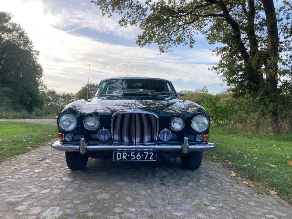 Image 3/52 de Jaguar 420 G (1967)