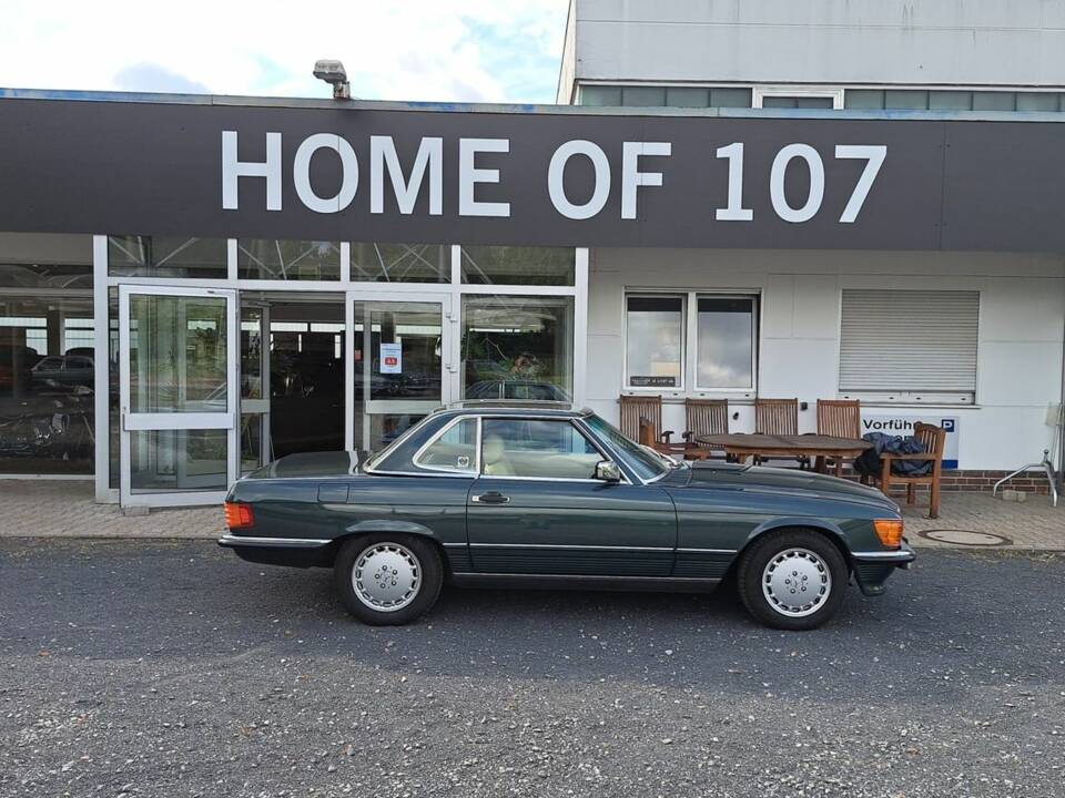 Image 1/14 of Mercedes-Benz 560 SL (1988)